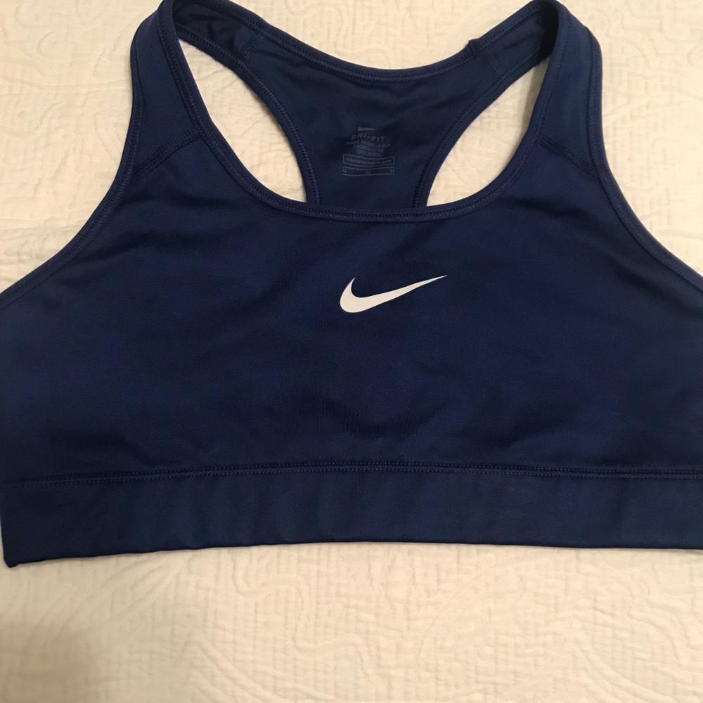 Nike sports bra